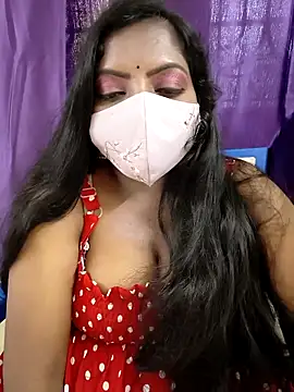 Snapshot of Yuvika66 chatting on 11/04/25, 08:02 Yuvika66 online show from 11/04/25, 08:02