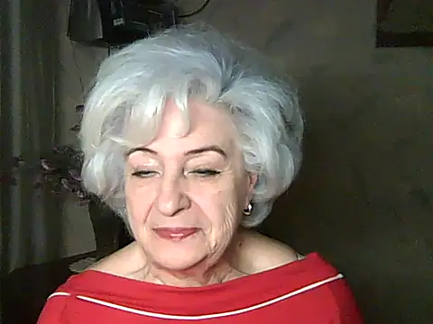 Snapshot of ValeriaKroww chatting on 11/22/25, 08:08 ValeriaKroww online show from 11/22/25, 08:08