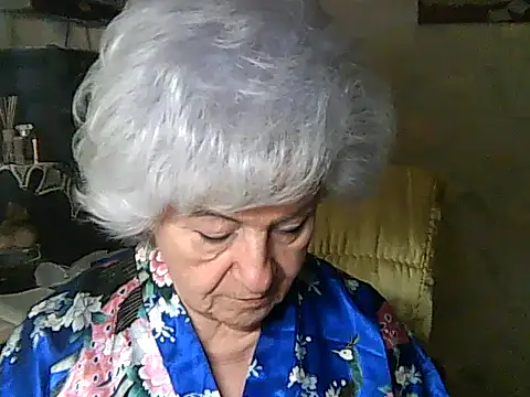 ValeriaKroww online show from 04/03/26, 06:44