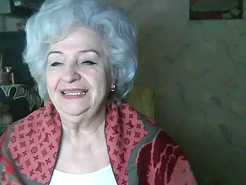 ValeriaKroww online show from 04/17/26, 05:21