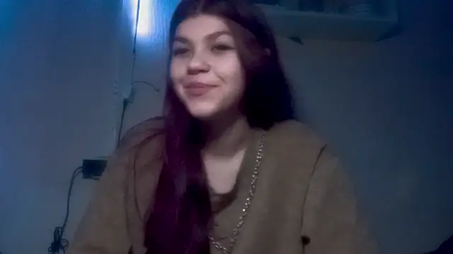 Snapshot of linavox chatting on 11/07/25, 03:23 linavox online show from 11/07/25, 03:23