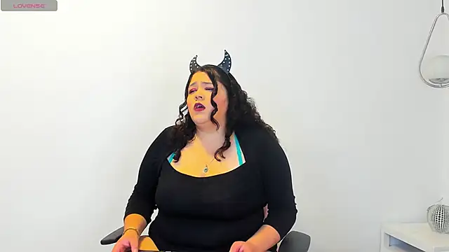 Snapshot of Lilith_Aliany_ chatting on 12/03/25, 01:09 Lilith Aliany online show from 12/03/25, 01:09