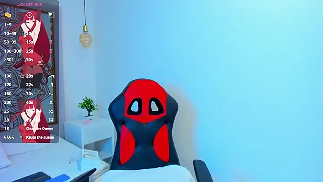 Snapshot of Lilith_Aliany_ chatting on 12/15/25, 12:53 Lilith Aliany online show from 12/15/25, 12:53