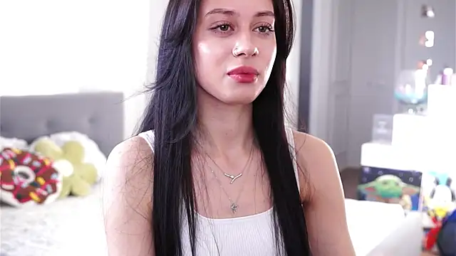 MarvisKuhIo online show from 11/16/25, 05:57