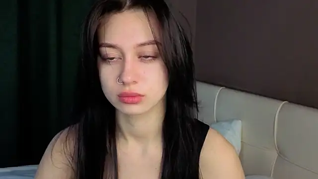 MarvisKuhIo online show from 11/27/25, 05:31