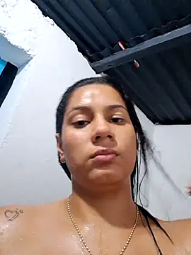 Snapshot of lapicarona18 chatting on 12/02/25, 03:12 lapicarona18 online show from 12/02/25, 03:12