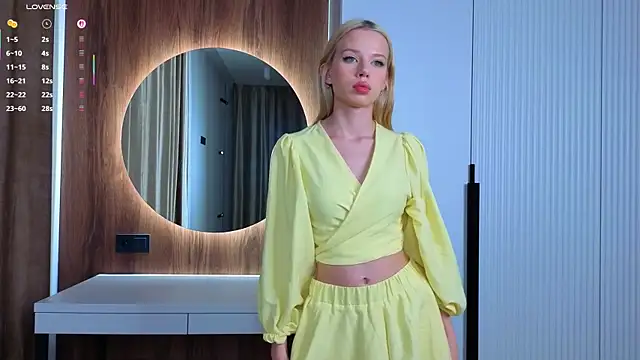 DorisCandelario online show from 11/28/25, 03:25