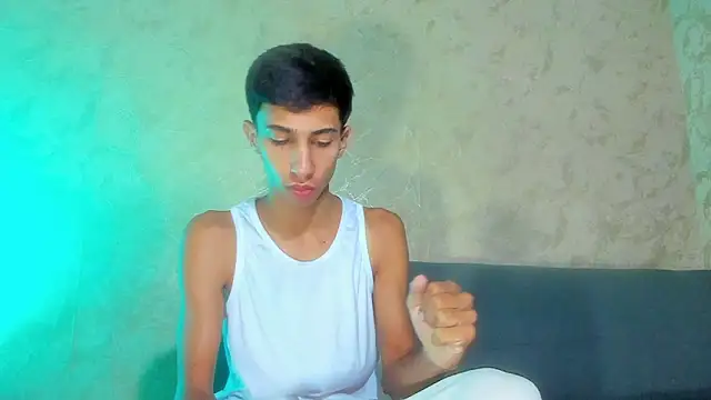 lucian davii online show from 11/11/25, 12:16