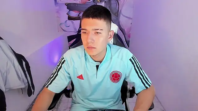 Aleck Boy online show from 12/05/25, 07:21