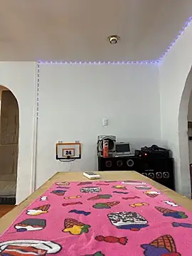 meliodas 23cm online show from 03/28/26, 06:51