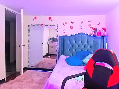 Aurora sky9 online show from 01/13/26, 08:14