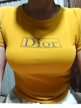 Niramiu online show from 11/22/25, 01:21