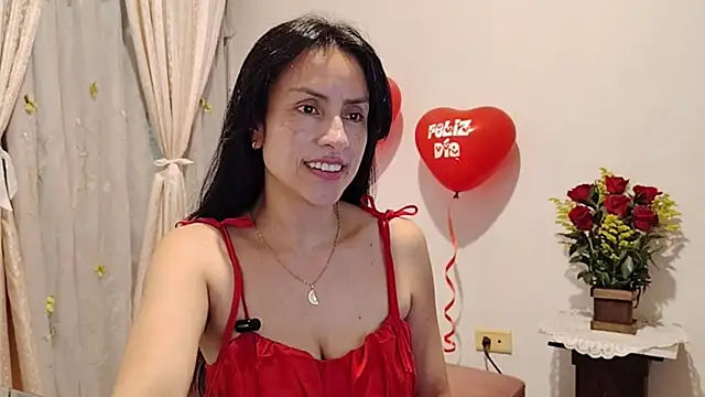 Snapshot of Bella_Exhibition chatting on 02/14/26, 07:21 Bella Exhibition online show from 02/14/26, 07:21