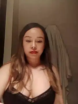 Snapshot of thu-cuoi chatting on 11/29/25, 05:10 thu-cuoi online show from 11/29/25, 05:10