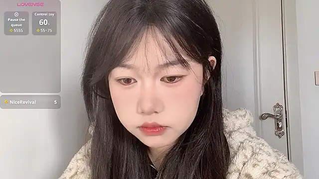 Xiaoji61 online show from 12/03/25, 06:21