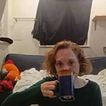 Snapshot of RinaLocke chatting on 11/05/25, 04:34 RinaLocke online show from 11/05/25, 04:34