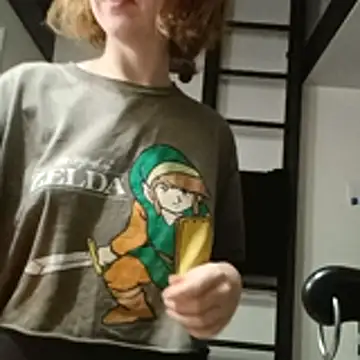 Snapshot of RinaLocke chatting on 11/06/25, 02:45 RinaLocke online show from 11/06/25, 02:45