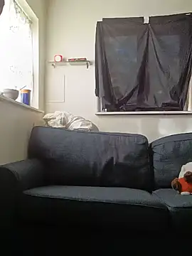 Snapshot of RinaLocke chatting on 11/11/25, 06:41 RinaLocke online show from 11/11/25, 06:41