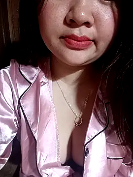 Bee-bgolden online show from 01/12/26, 12:49