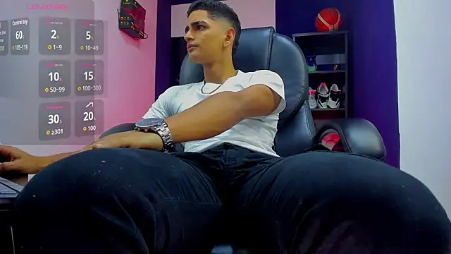 Alex king27 online show from 02/07/26, 01:53