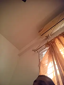 Snapshot of RubyEntity chatting on 11/07/25, 04:45 RubyEntity online show from 11/07/25, 04:45