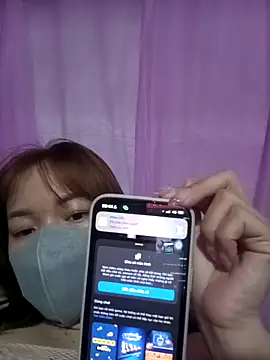 Snapshot of XuxuLy99 chatting on 11/05/25, 02:44 XuxuLy99 online show from 11/05/25, 02:44