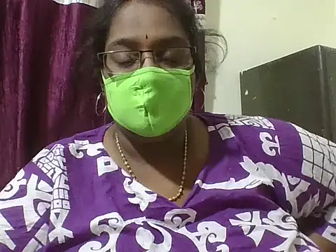 hootypriya online show from 04/30/26, 08:04