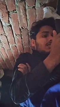 Snapshot of sageer097 chatting on 11/15/25, 05:49 sageer097 online show from 11/15/25, 05:49