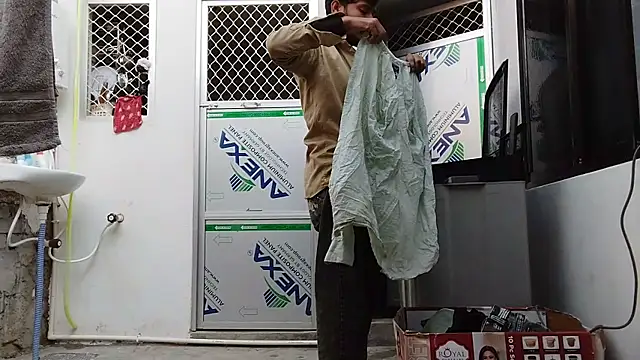 Snapshot of sageer097 chatting on 12/15/25, 07:23 sageer097 online show from 12/15/25, 07:23