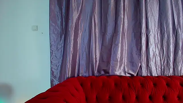 Snapshot of TattooTemptress chatting on 11/24/25, 05:07 TattooTemptress online show from 11/24/25, 05:07