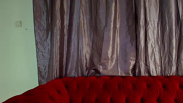 Snapshot of TattooTemptress chatting on 12/05/25, 05:05 TattooTemptress online show from 12/05/25, 05:05