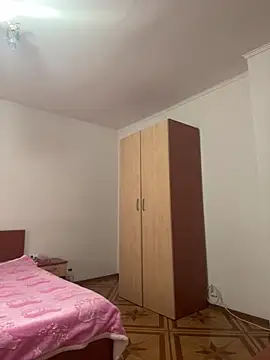 Snapshot of EdaQueen chatting on 12/16/25, 07:46 EdaQueen online show from 12/16/25, 07:46