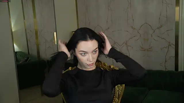 Snapshot of Rita_Moon054 chatting on 11/25/25, 08:58 Rita Moon054 online show from 11/25/25, 08:58