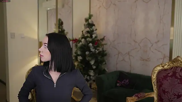 Snapshot of Rita_Moon054 chatting on 12/17/25, 07:58 Rita Moon054 online show from 12/17/25, 07:58