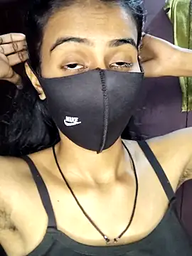 Snapshot of Thaper_Meera2 chatting on 02/07/26, 03:49 Thaper Meera2 online show from 02/07/26, 03:49