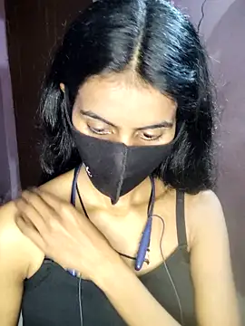 Snapshot of Thaper_Meera2 chatting on 02/19/26, 05:20 Thaper Meera2 online show from 02/19/26, 05:20