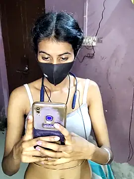 Snapshot of Thaper_Meera2 chatting on 02/26/26, 05:45 Thaper Meera2 online show from 02/26/26, 05:45