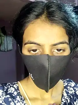 Snapshot of Thaper_Meera2 chatting on 03/07/26, 11:46 Thaper Meera2 online show from 03/07/26, 11:46