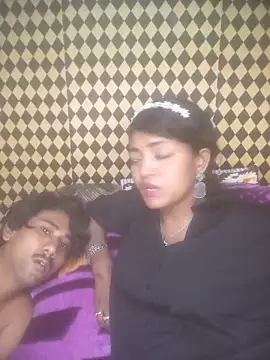 Freakingromance online show from 04/18/26, 01:37