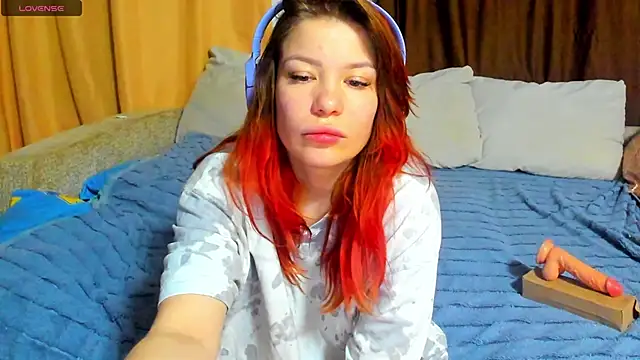 Eva purrr  online show from 03/04/26, 01:22