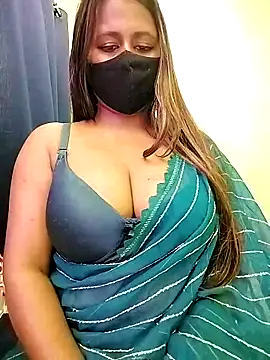 LoveLy-Soneya online show from 03/09/26, 12:09