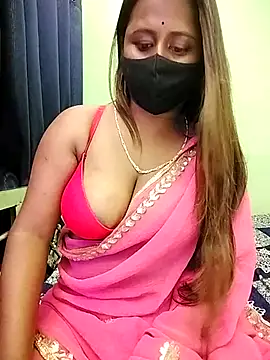 LoveLy-Soneya online show from 03/26/26, 12:11