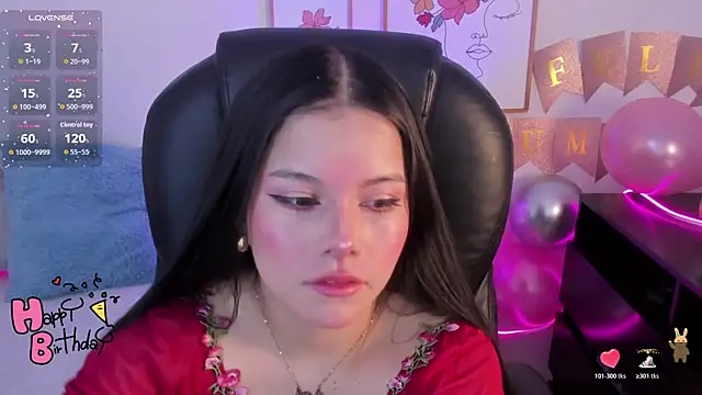 Snapshot of violettabond chatting on 11/10/25, 12:59 violettabond online show from 11/10/25, 12:59