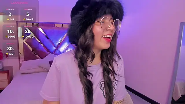 Kittyy patitas suaves online show from 12/02/25, 03:45