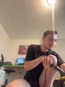 mihneaxxx online show from 04/21/26, 01:06