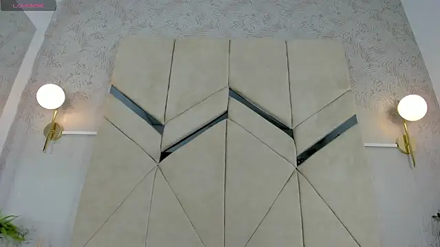 Snapshot of alana-silva chatting on 11/05/25, 09:48 alana-silva online show from 11/05/25, 09:48