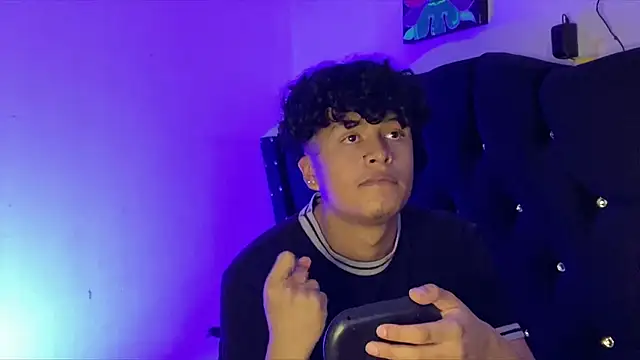 CyrusAndGrase online show from 01/13/26, 09:31