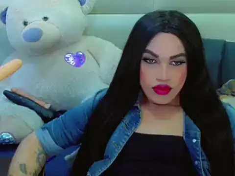 Snapshot of NharaBigCock chatting on 01/15/26, 06:33 NharaBigCock online show from 01/15/26, 06:33