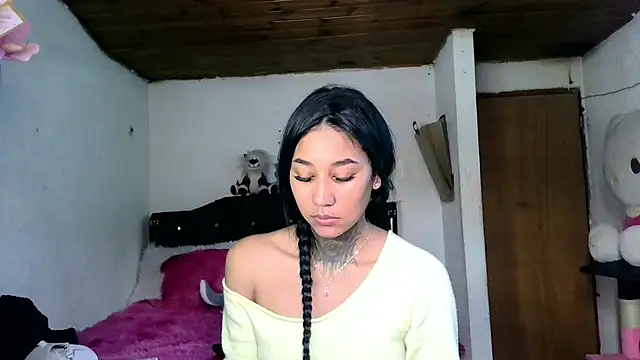 lyam ebony  online show from 05/01/26, 01:59