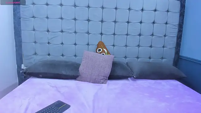 Snapshot of Maddy_Blaze chatting on 11/05/25, 01:49 Maddy Blaze online show from 11/05/25, 01:49